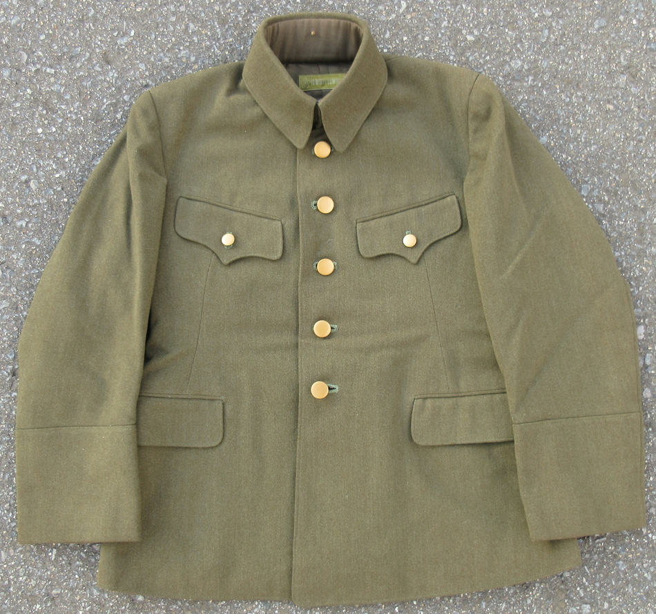 日本軍の九八式将校軍衣（偕行社軍需部製）全体